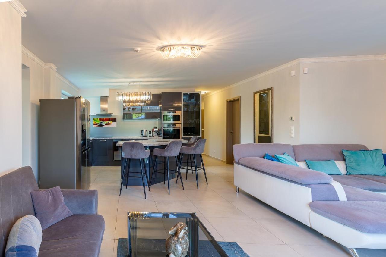 希欧福克Admiral Luxury IV Apartman By Bltn公寓 外观 照片
