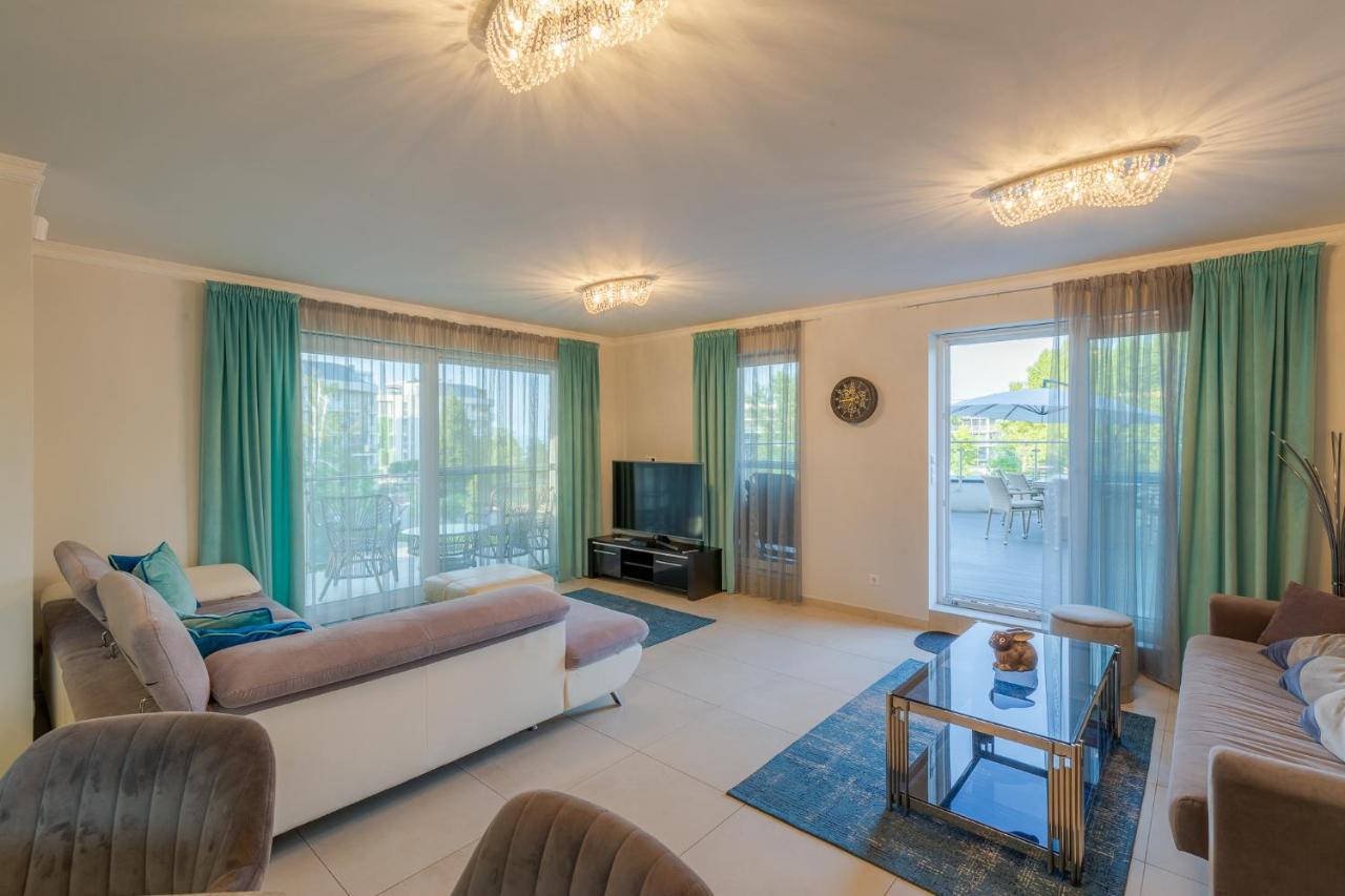 希欧福克Admiral Luxury IV Apartman By Bltn公寓 外观 照片